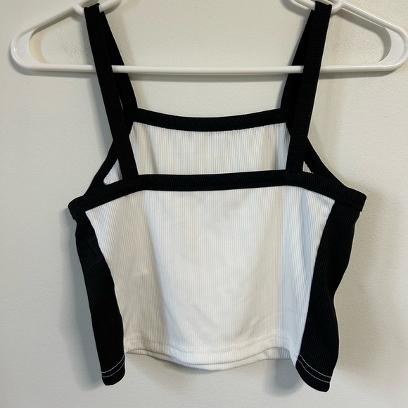 Bundle of 3 Shein Tank Tops - Picture 5 of 9